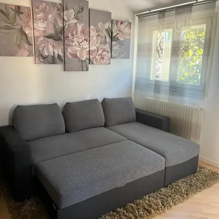 Le Peonie Vicino Al Mare Rávena