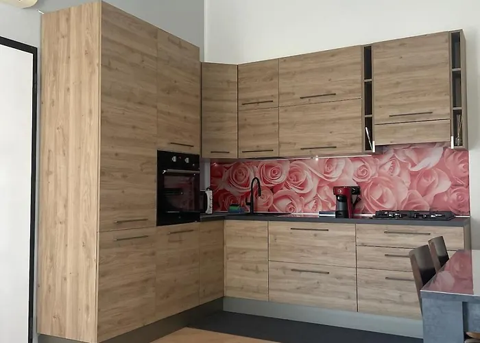 Le Peonie Vicino Al Mare Apartman